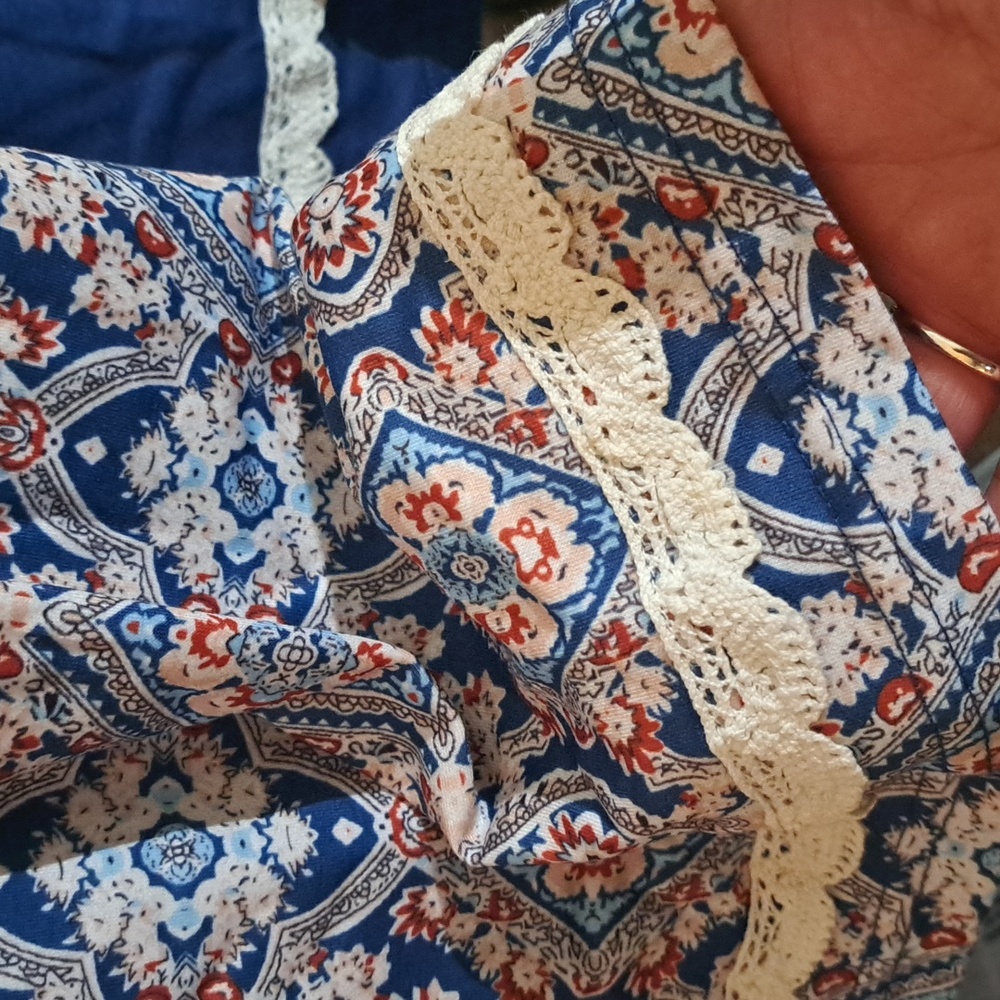 New Blue Patterned Lace Detail Women's Top - Picture 15 of 15